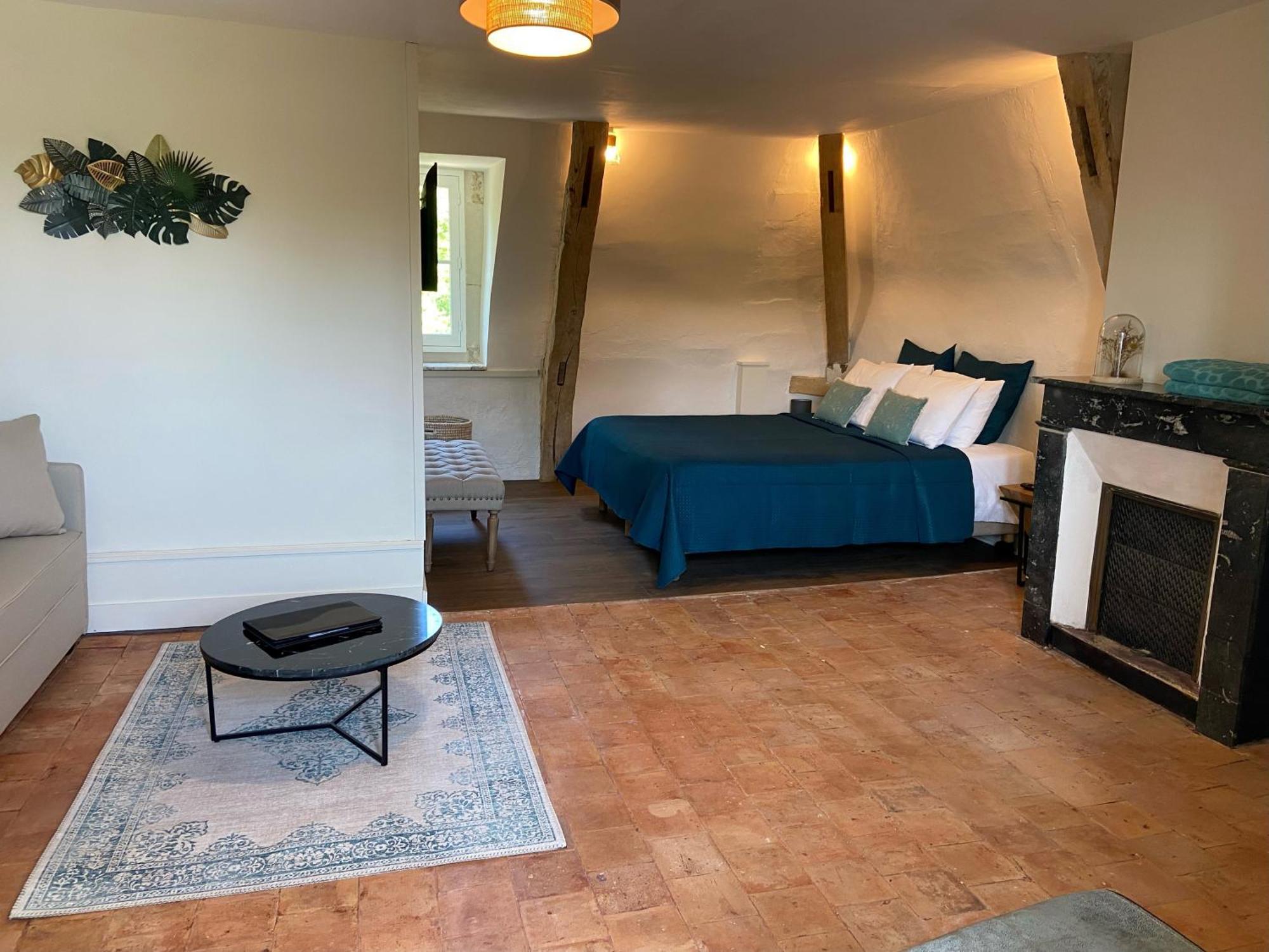 Bed and Breakfast Demeure De Beaulieu Le Coudray-Macouard Exterior foto